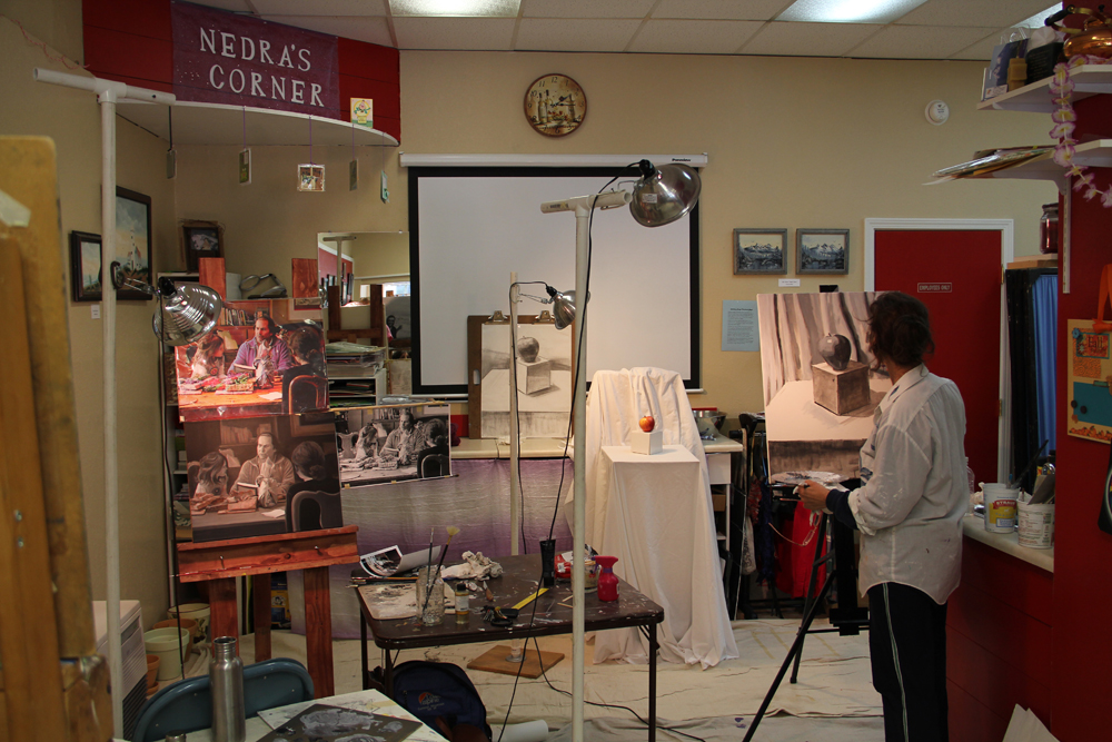 Fine Art Atelier in Mt.Shasta, CA Atelier in mount shasta ca, artist painting from a still life
