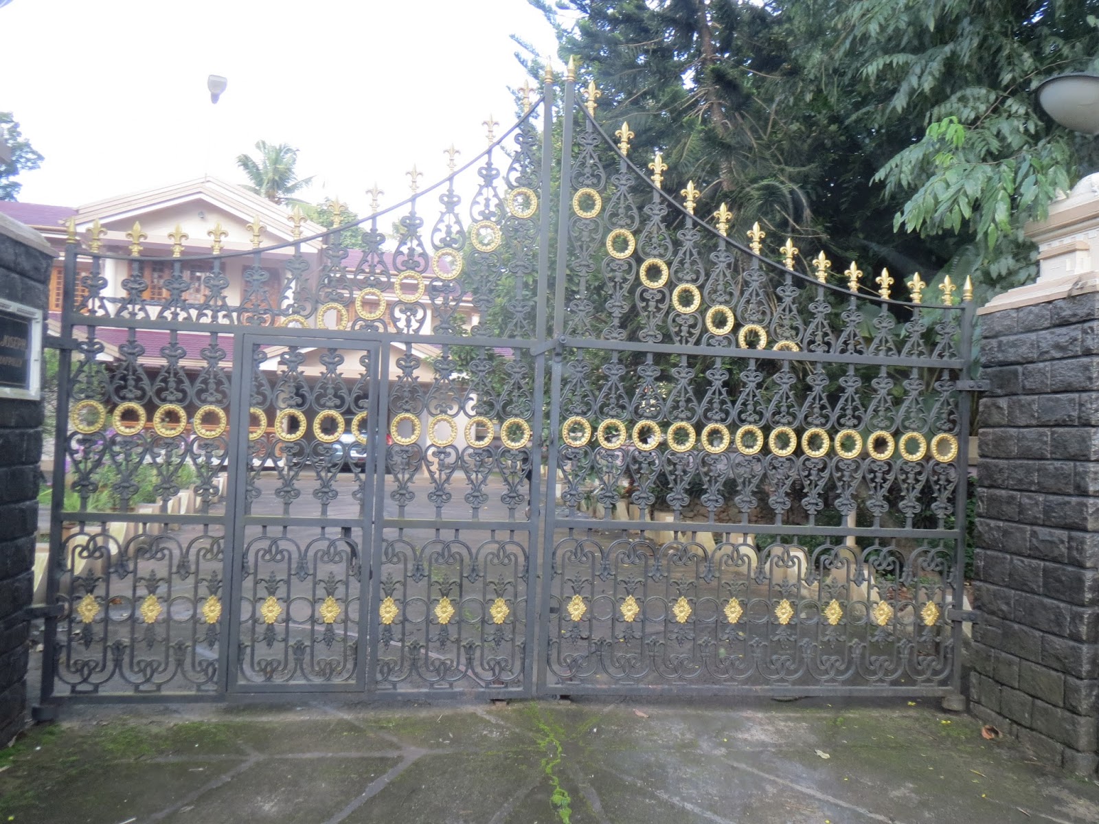 Kerala Gate Designs: Kerala House Gate Designs