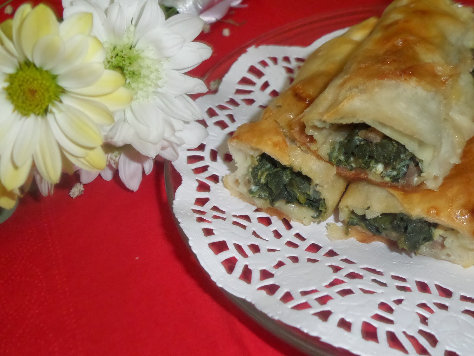 Aslı� dan Eşsiz Tatlar&hellip; Ispanaklı kıymalı börek