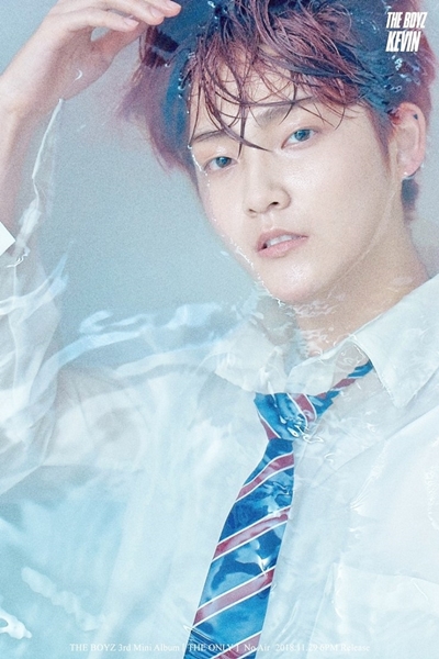 최대 리즈찍고 시작부터 비주얼 폭격하는 남돌.jpgif | 인스티즈