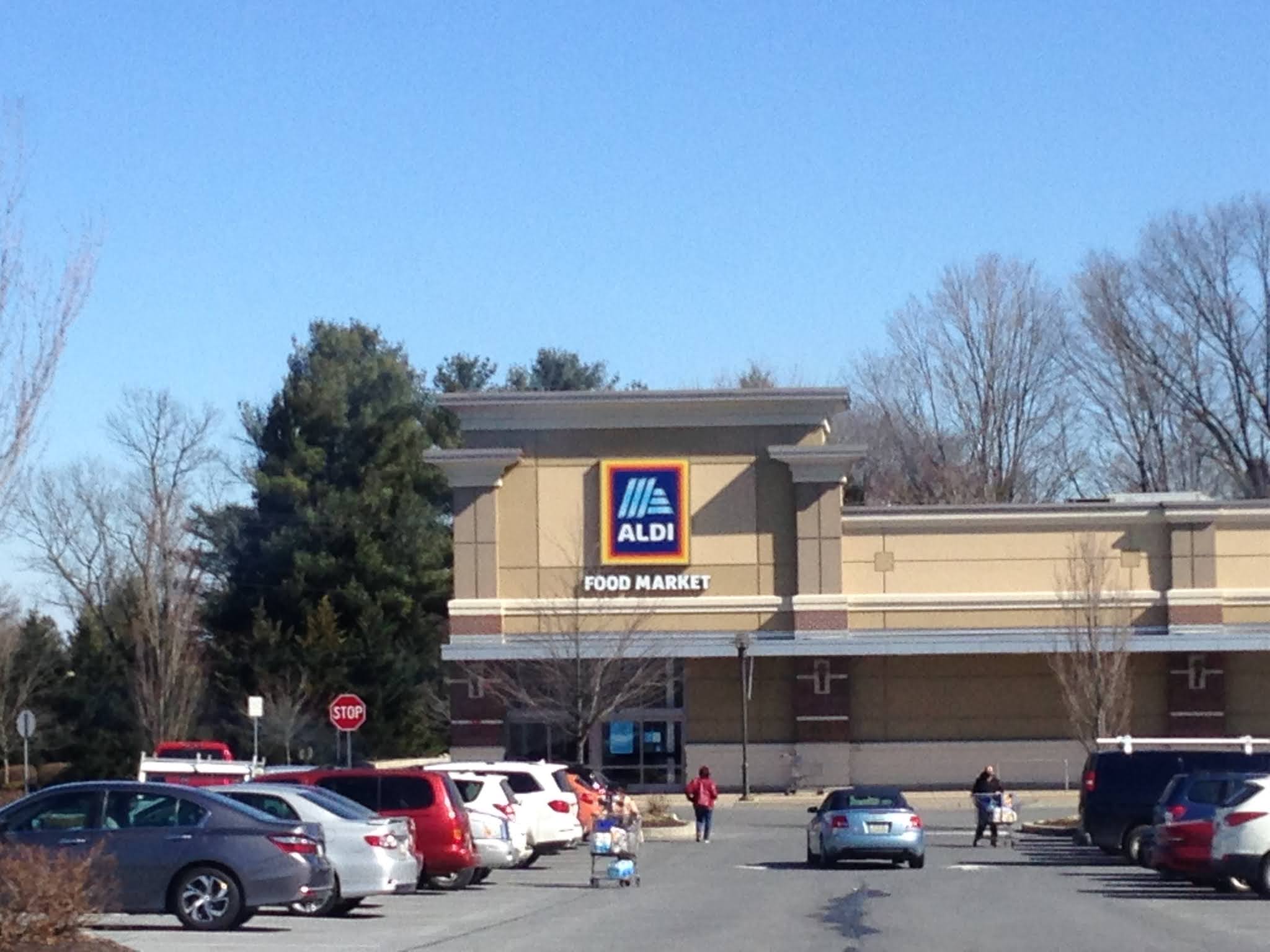 Glimpse Aldi 1918 Lancaster, PA (East)