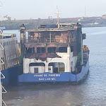 Ferryboat Pega Fogo e Destroi Dezenas de Carros