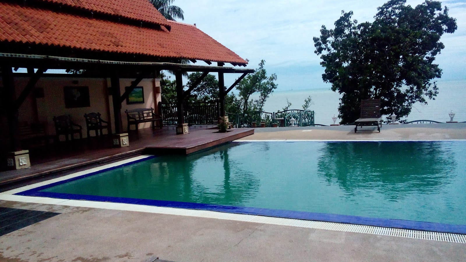 !! MY LIFE MY WORLD !!: Review Desa Balqis Beach Resort, Kuala Linggi