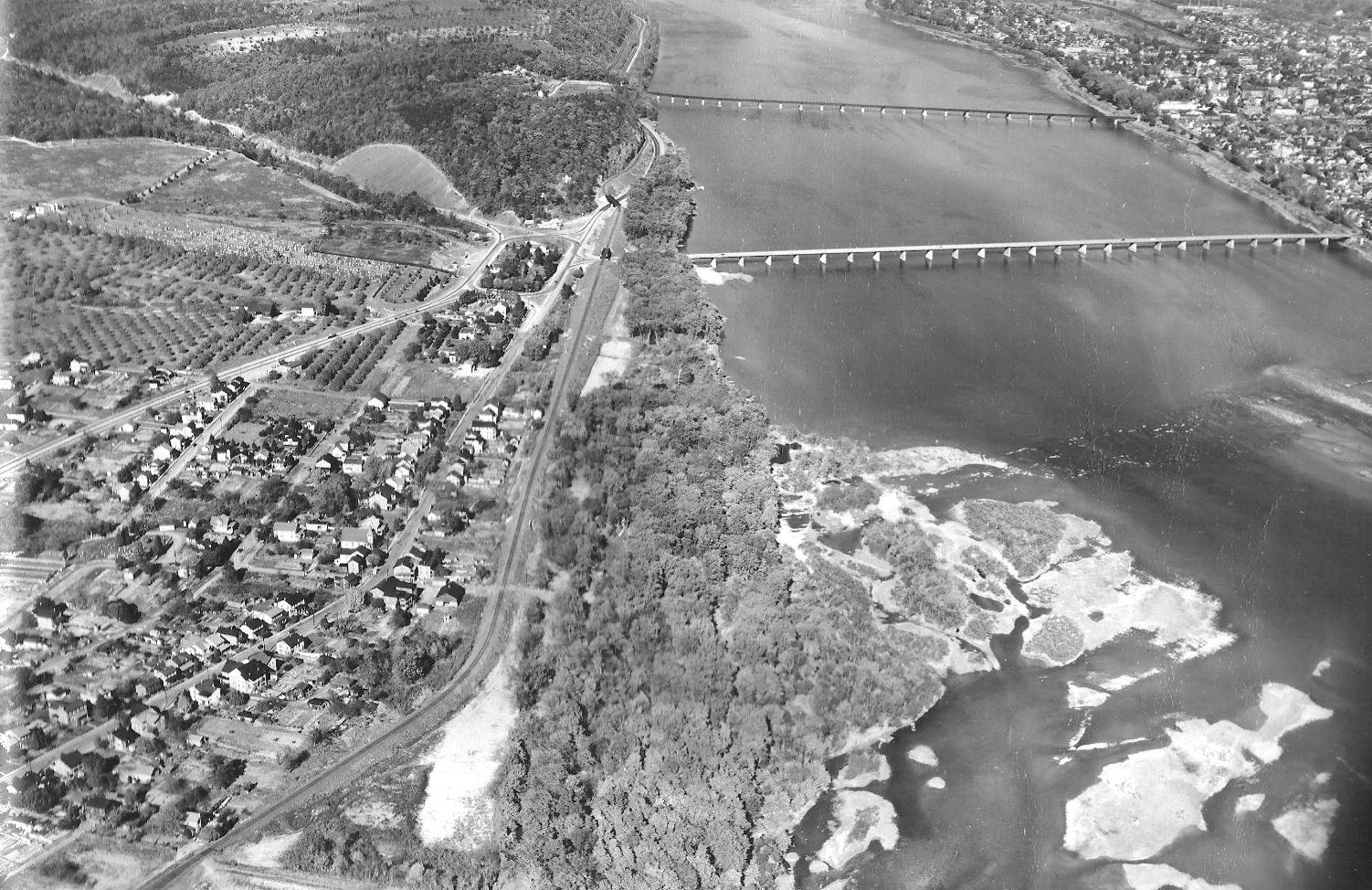 Valley Girl Views Moving The Guyer House From "The DumbBuilt Circle