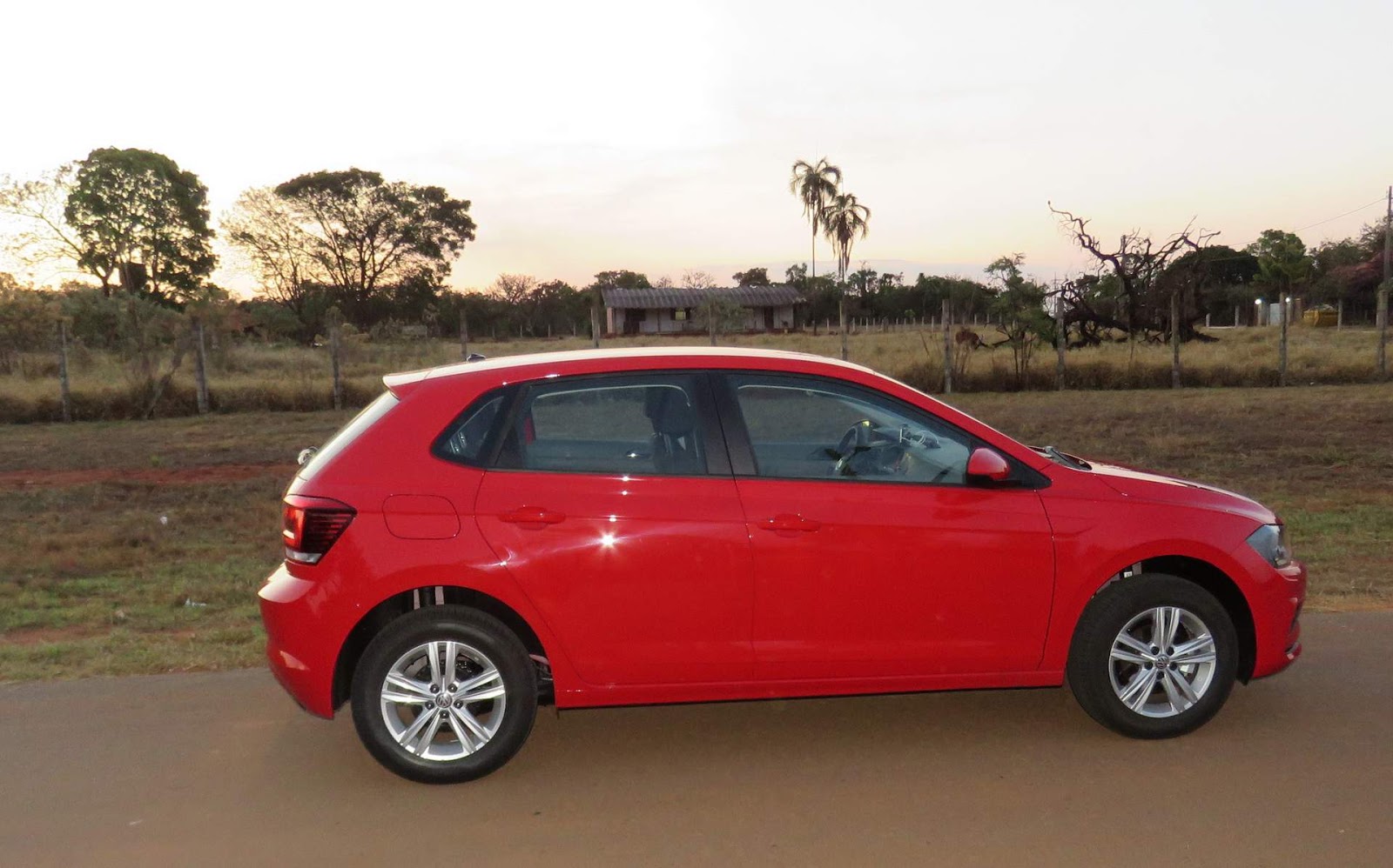 VW Polo 2018 1.0 MPI: preço, consumo, desempenho - vídeo