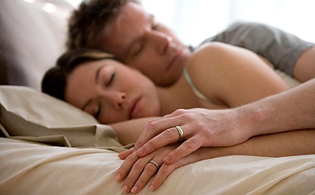 اكتشفي 9 فوائد للعلاقة الزوجية