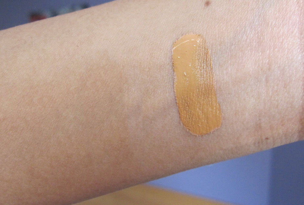 Testing The Texture of Fit Me Foundation