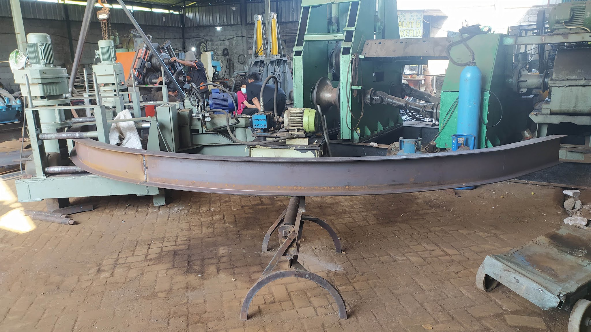 Jasa Roll Pipa Banding PipaUkuran Besar Murah Di Surabaya