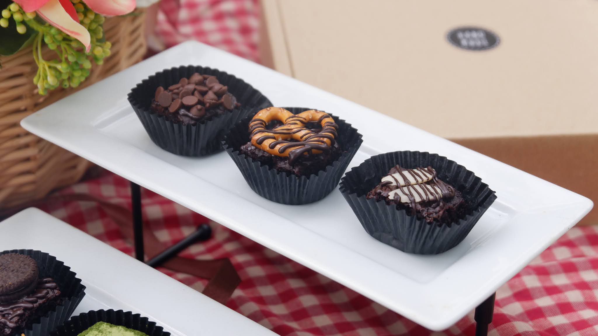 Sara Wanderlust Home Delivered Freshly Baked Brownies by Kim Brownies