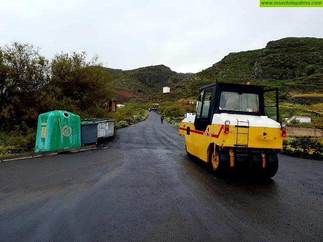 El Ayuntamiento de Barlovento mejora la carretera de acceso a la Fajana