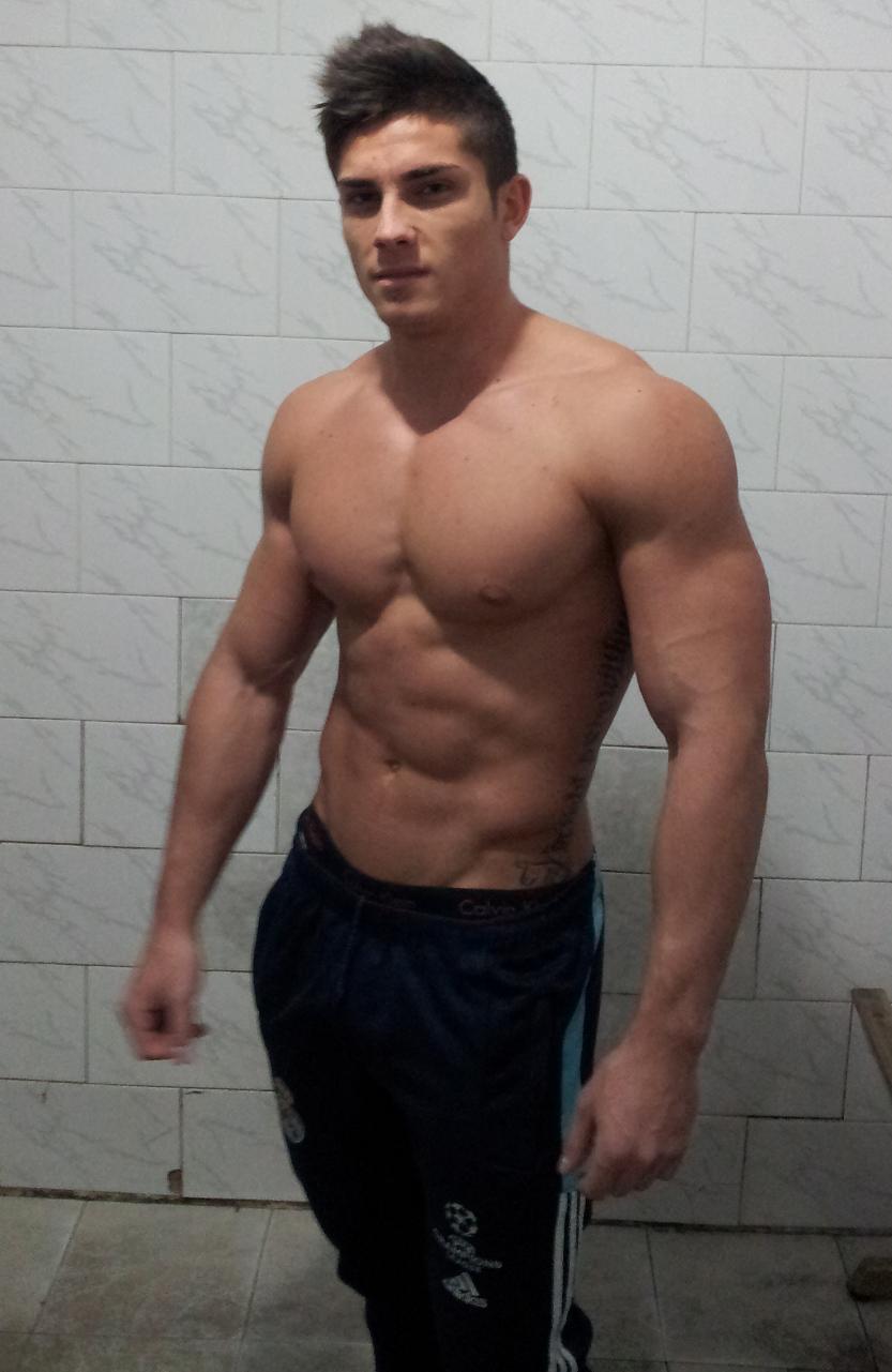 Teen Muscle Forums 68