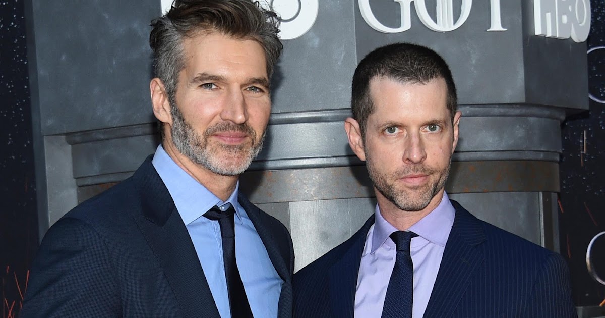 Weiss Aus Deutschland I Can Go As Our Couch For Halloween