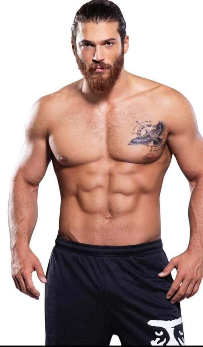 ▷ Paquete de Can Yaman sin camiseta - Paquetissimo