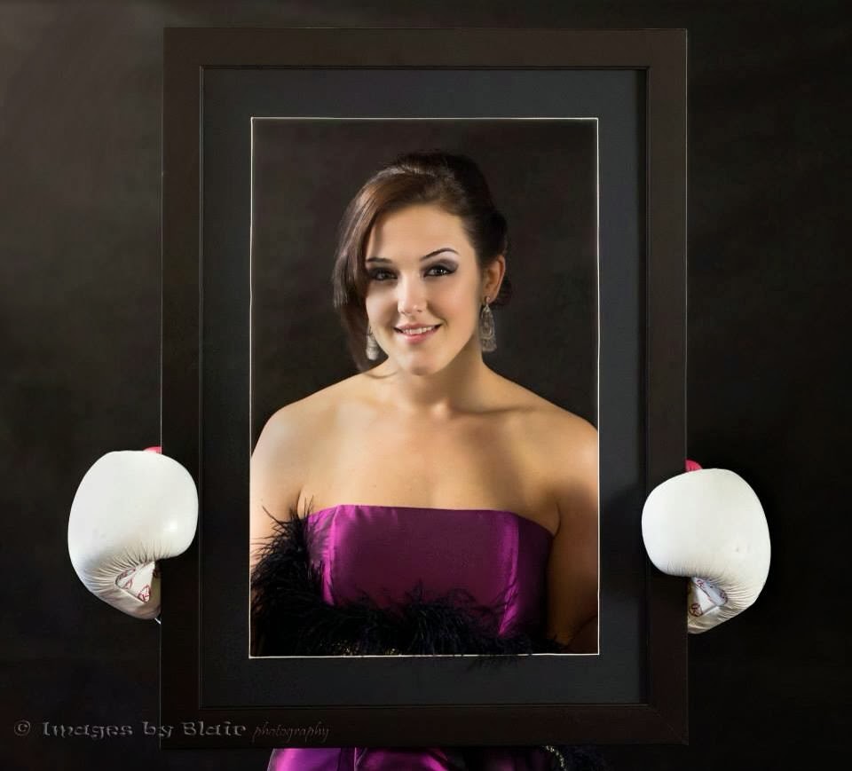 Babes of MMA: The Softer Side of Maureen Riordon