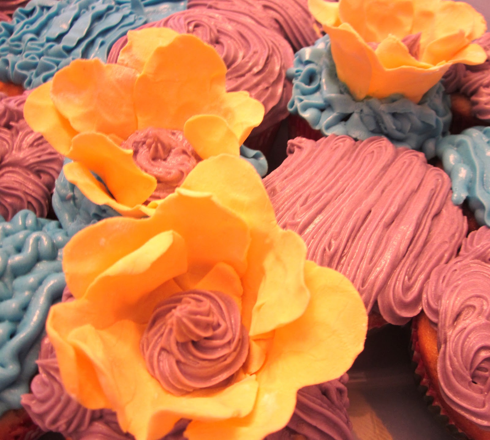 One Wild Wedding Gum Paste Flowers for Beginners