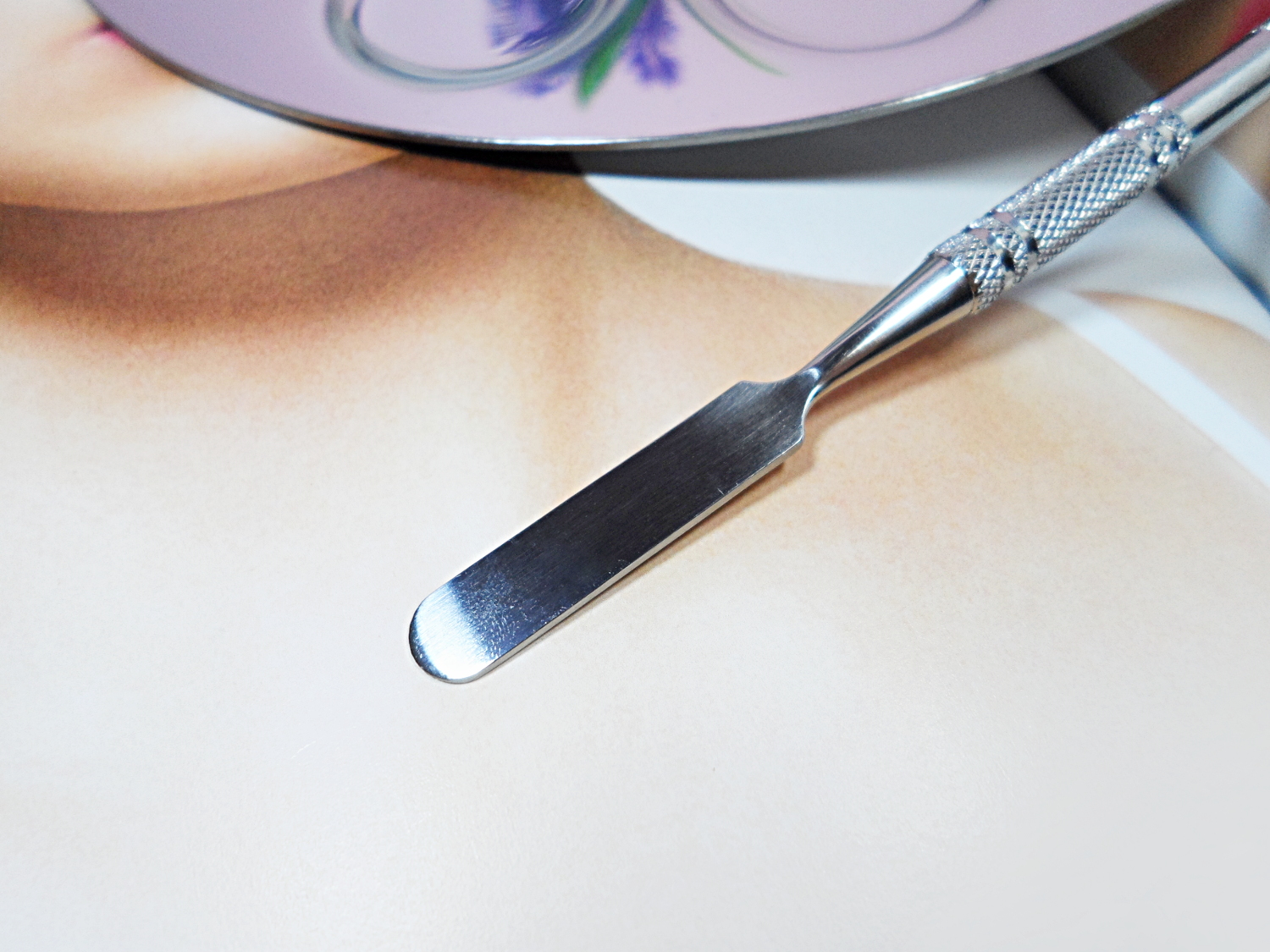 What is Makeup Mixing Palette & How To Use It? Makeup Theory