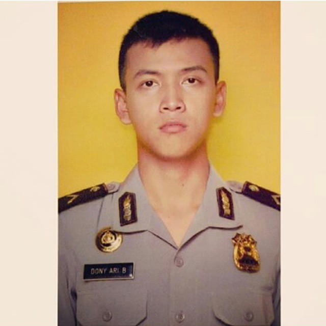  Foto  Polisi Gagah TNI  POLRI KECE