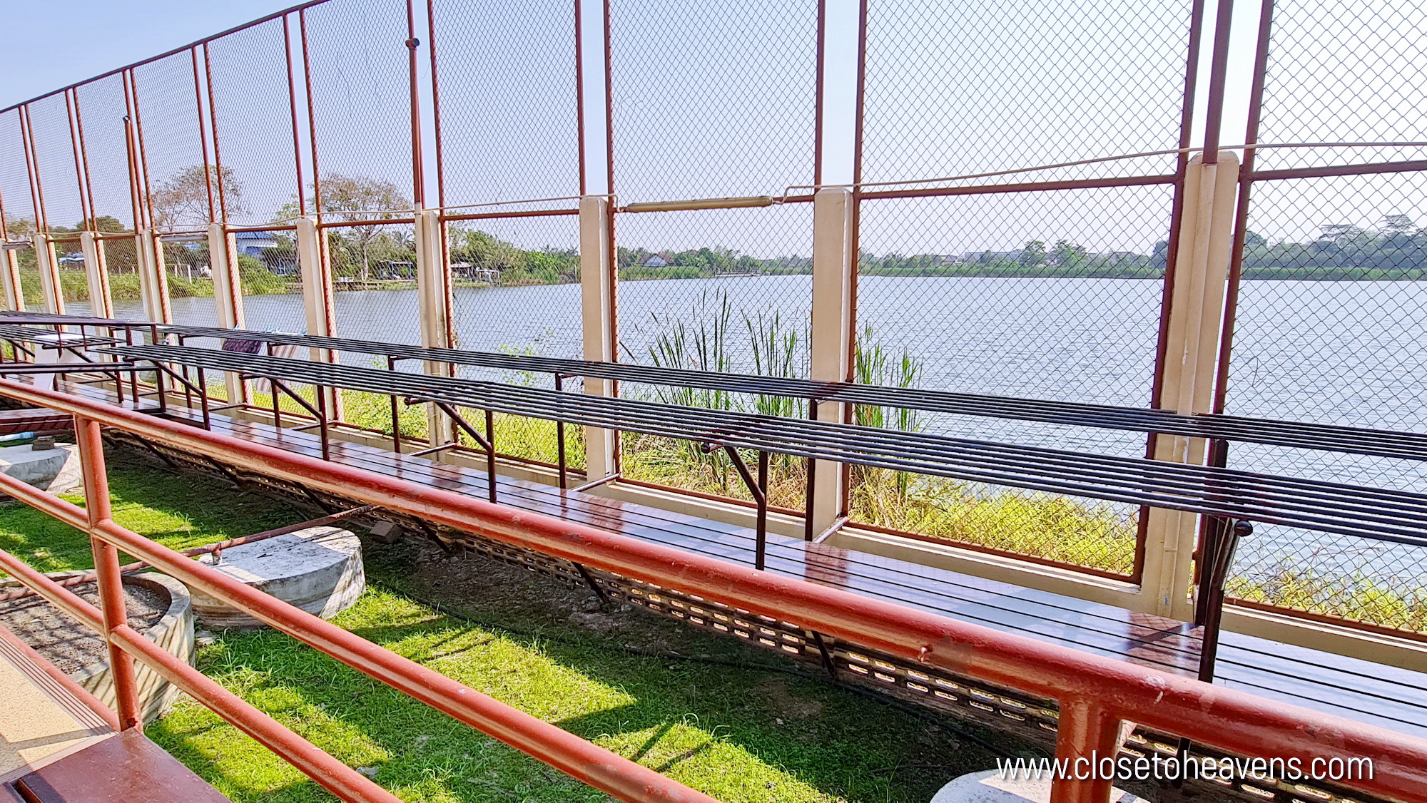 ปฏิบัติธรรม วิปัสสนา โดย อ.โกเอ็นก้า ศูนย์ฯ ธรรมธานี กรุงเทพฯ