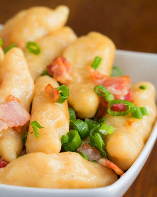 Rustic Gêrman Potato Noodlês Aimer La Cuisine