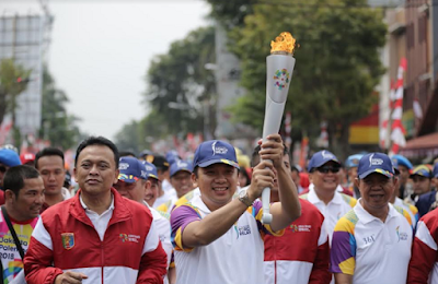 Gubernur Lampung M.Ridho Ficardo Terima Api Obor Asian Games 2018