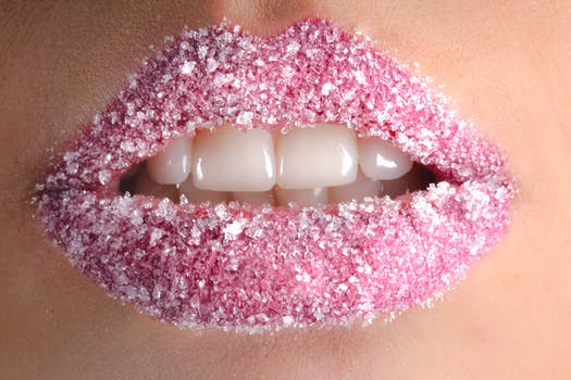 How To Make Your Own Vanilla Lip Balm How To Make Your Own Vanilla Lip Balm
