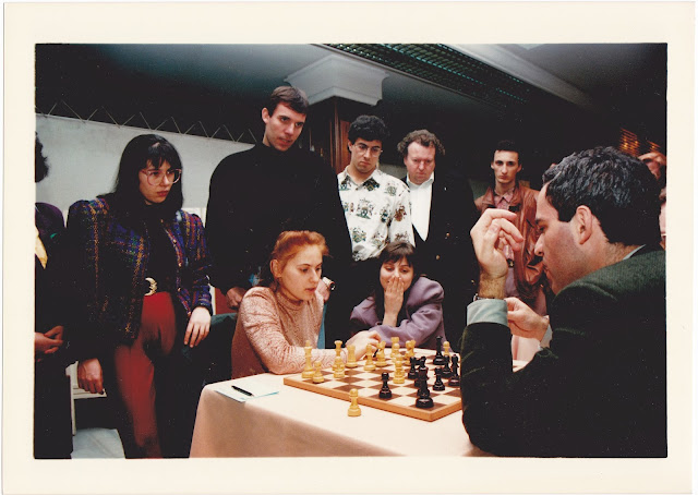 http://1.bp.blogspot.com/-lOQLJbkOZtw/Uo0H4KPyoqI/AAAAAAAAJGE/rTzEw6GYKLc/s640/Judit-Kasparov_NEW.jpg