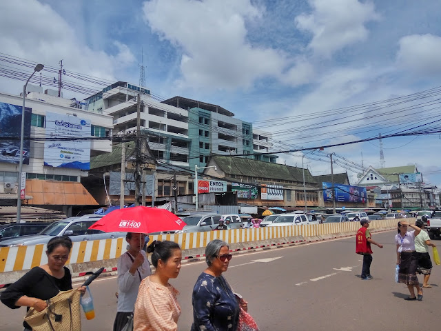 vientiane, laos, public transportation, public transportaion in Vientiane, khua din bus station, central bus station
