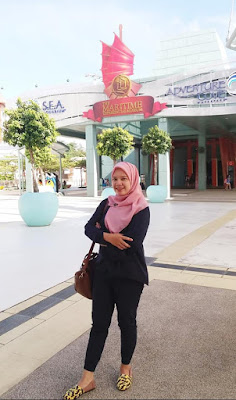 pengalaman pertama saya berkunjung ke singapura negeri singa wisata nurul sufitri travel lifestyle blogger review culinary