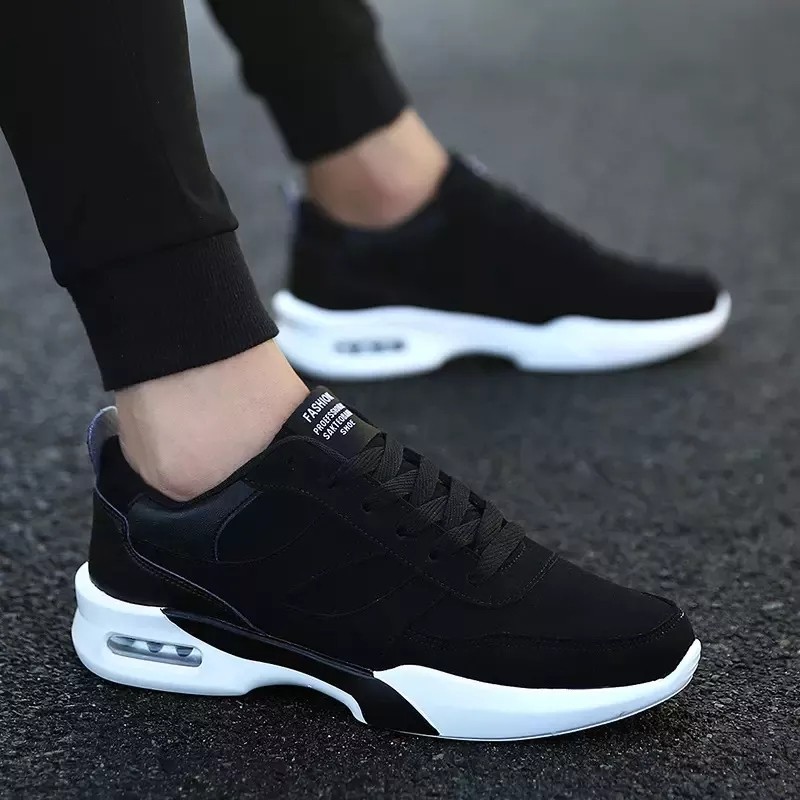 sports shoes under 500 online