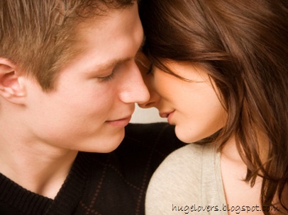 Huge Lovers Quotes: Kiss Quotes