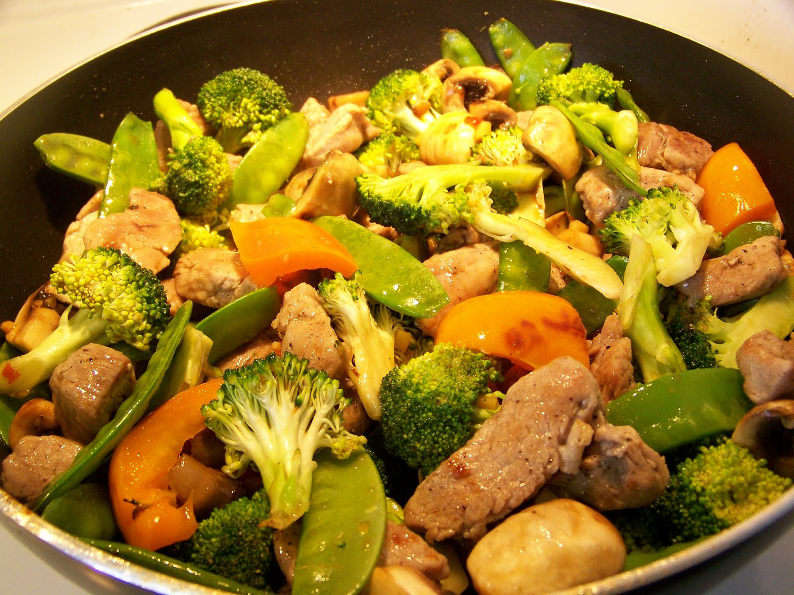 Sauté de porc et légumes au gingmebre Sauté de porc et légumes au gingmebre