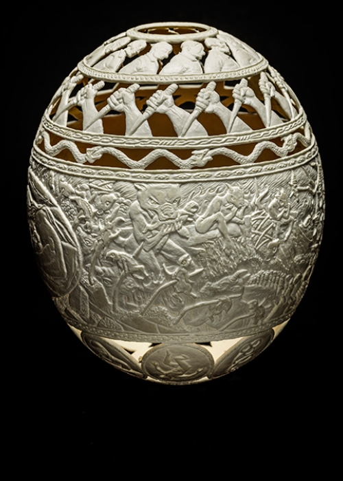 02-51-50-Dreams-Gil-Batle-Hatched-in-Prison-Carvings-on-Ostrich-Eggs-www-designstack-co