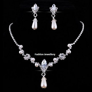 Western Bridal Pearl Jewellery Necklace Earring.