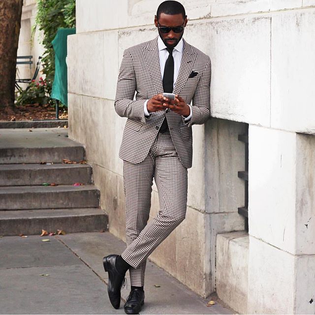 StyleHub Daily : 10 Wardrobe Essentials For Every Man