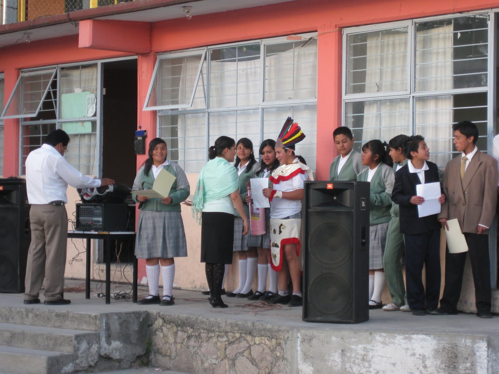 Educación en la Escuela Secundaria "Lic. Adolfo López Mateos"