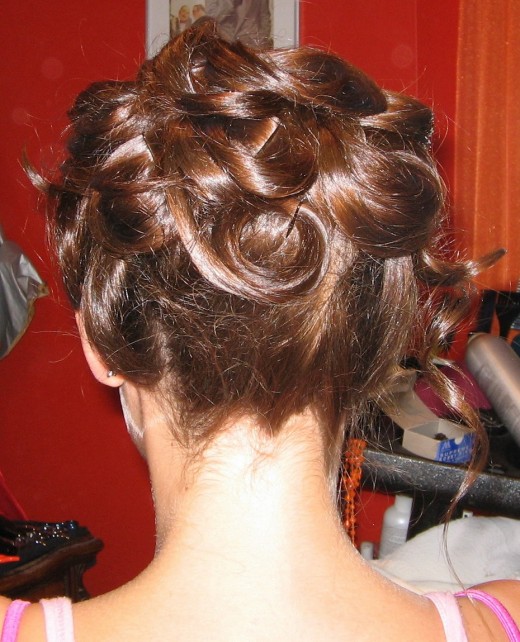 FASHION AND LIFE STYLE Traditional Hairstyles FASHION AND LIFE STYLE Traditional Hairstyles