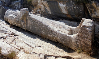 Κούρος του Απόλλωνα στη Νάξο