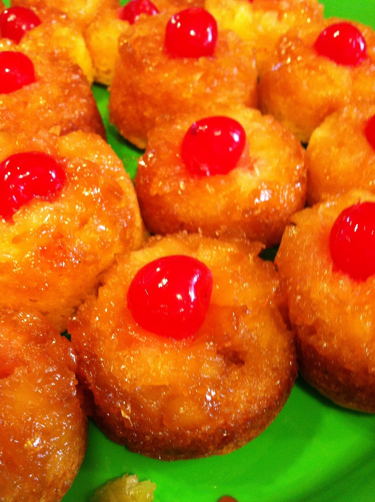 How To Make Pineapple Upside Down Cupcakes