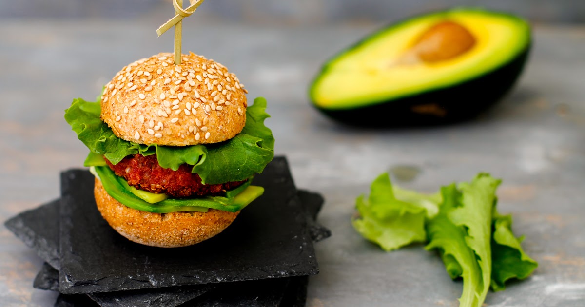 CosebuonediAle burger di quinoa, ceci e barbabietola