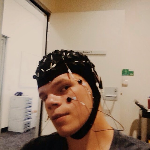 EEG+hood.jpg