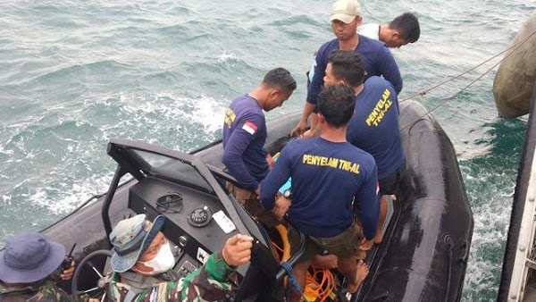 Penyelam TNI AL Berhasil Temukan Black Box Sriwijaya Air SJ-182