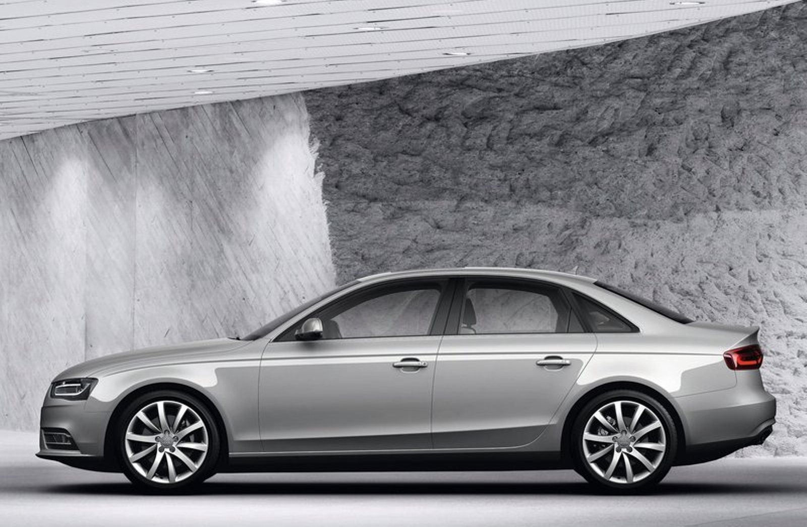 2013 Audi A4 Review and Pictures