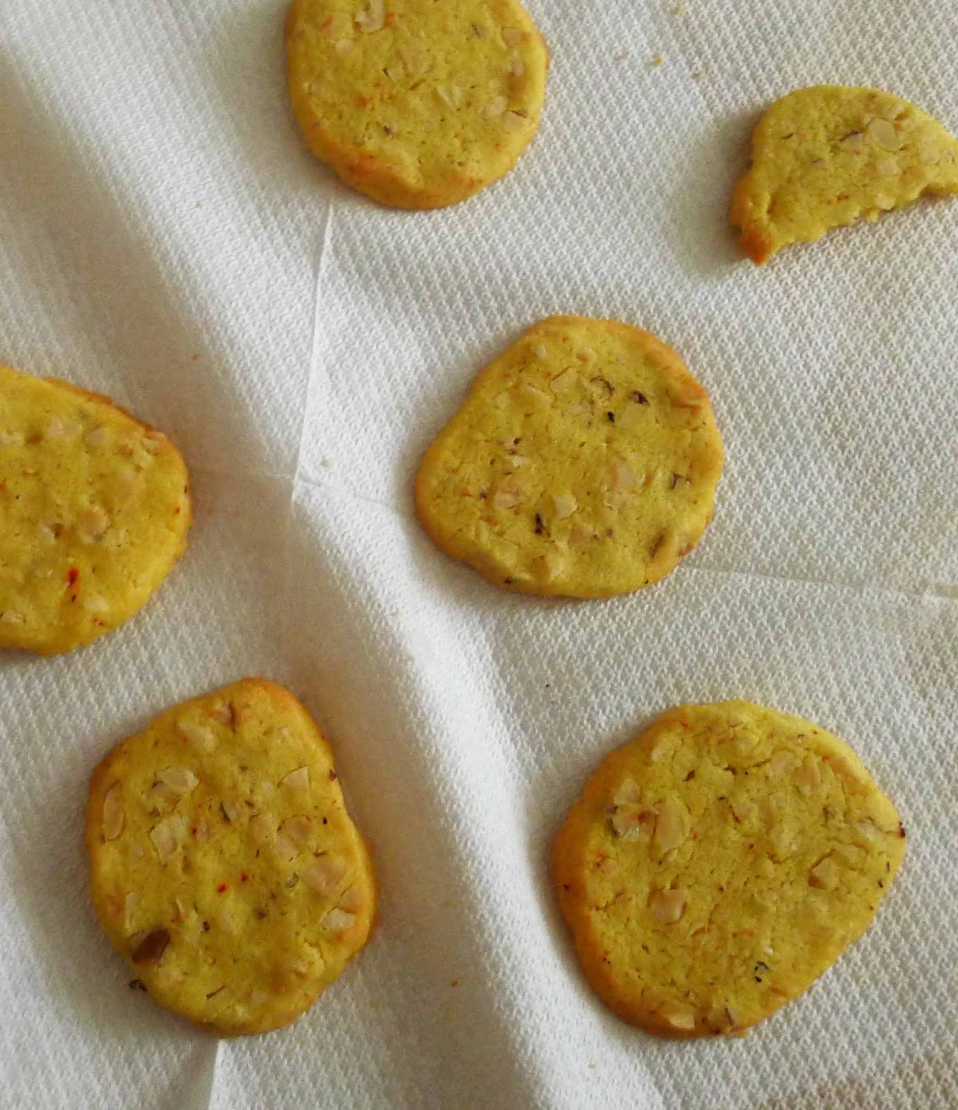 Happy Belly Saffron Hazelnut Cookies
