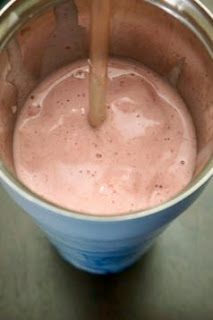 Strawberry Banana Blueberry Smoothie: Savory Sweet and Satisfying Strawberry Banana Blueberry Smoothie: Savory Sweet and Satisfying