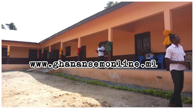 Pictures: E/R-SUHUM: MCE HANDS OVER THREE SCHOOL BUILDINGS TO THREE COMMUNITIES 