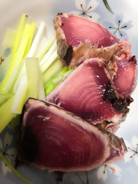 Seared Bonito(Katsuo no tataki) with green onion
