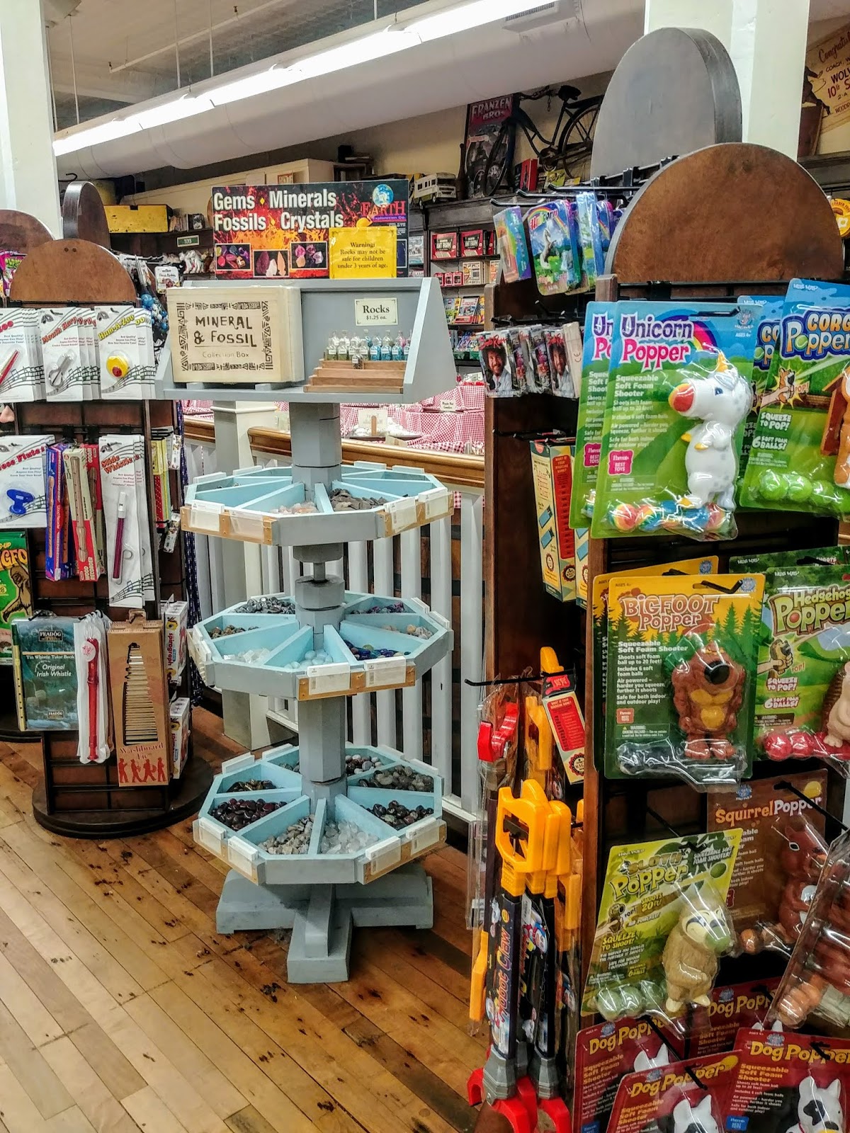 Another Mile Another Destination Blog Mast General Store, Columbia