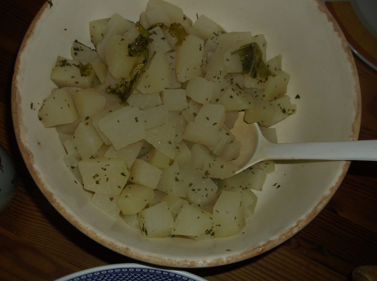 Hartz IV-Rezepte und bezahlbare Gesundheitstipps: Hähnchenschenkel mit ...