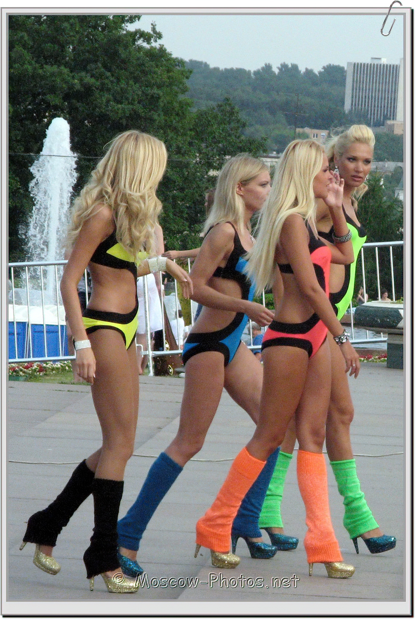 Russian Beauty Teen Handjob This Russian Beauty Teen Handjob This