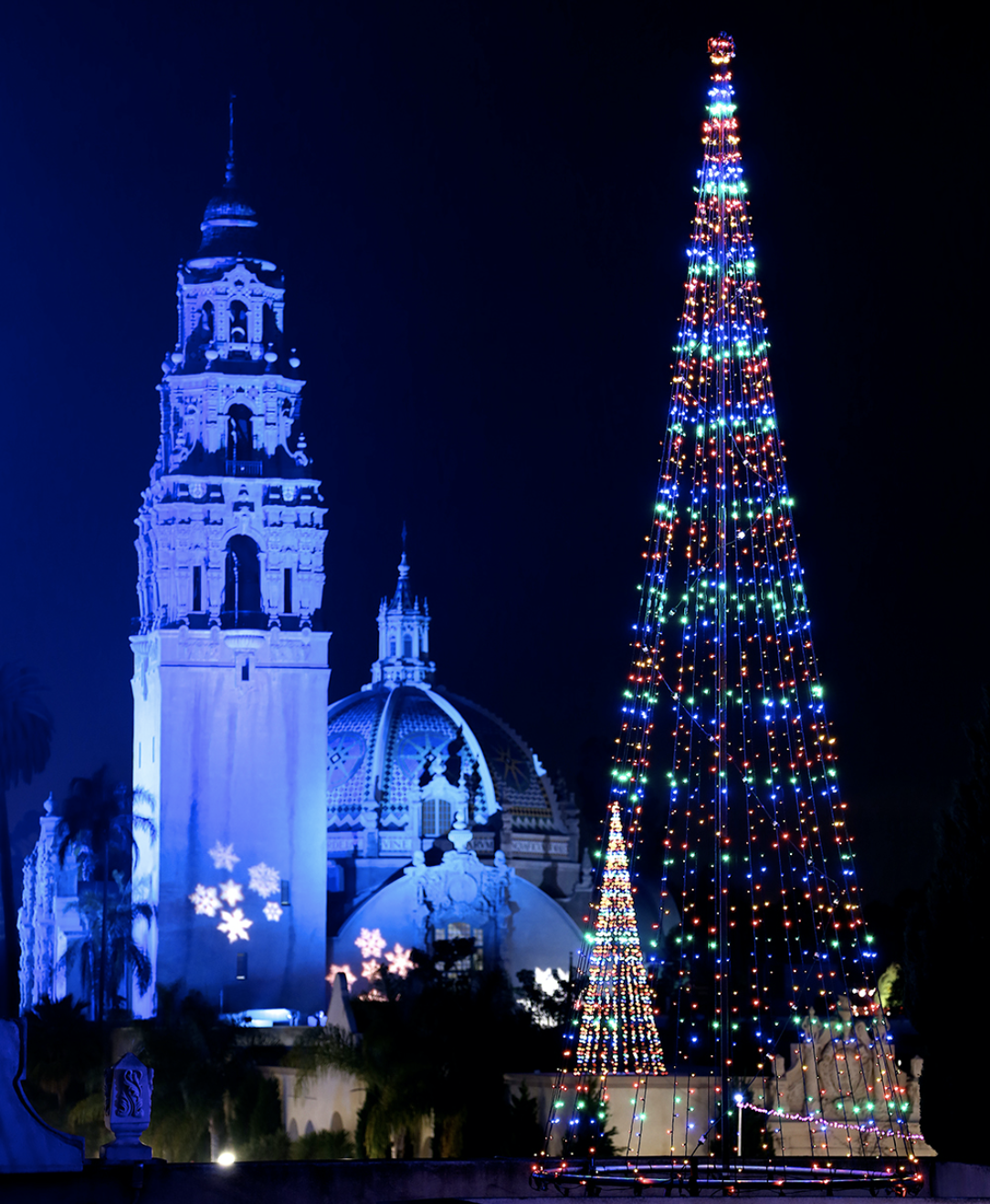 SanDiegoVille San Diego's Annual December Nights At Balboa Park
